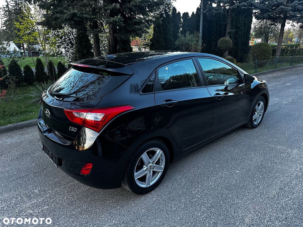 Hyundai i30 1.4 Premium - 4