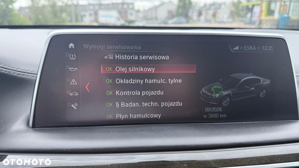 BMW Seria 7 750i xDrive - 25