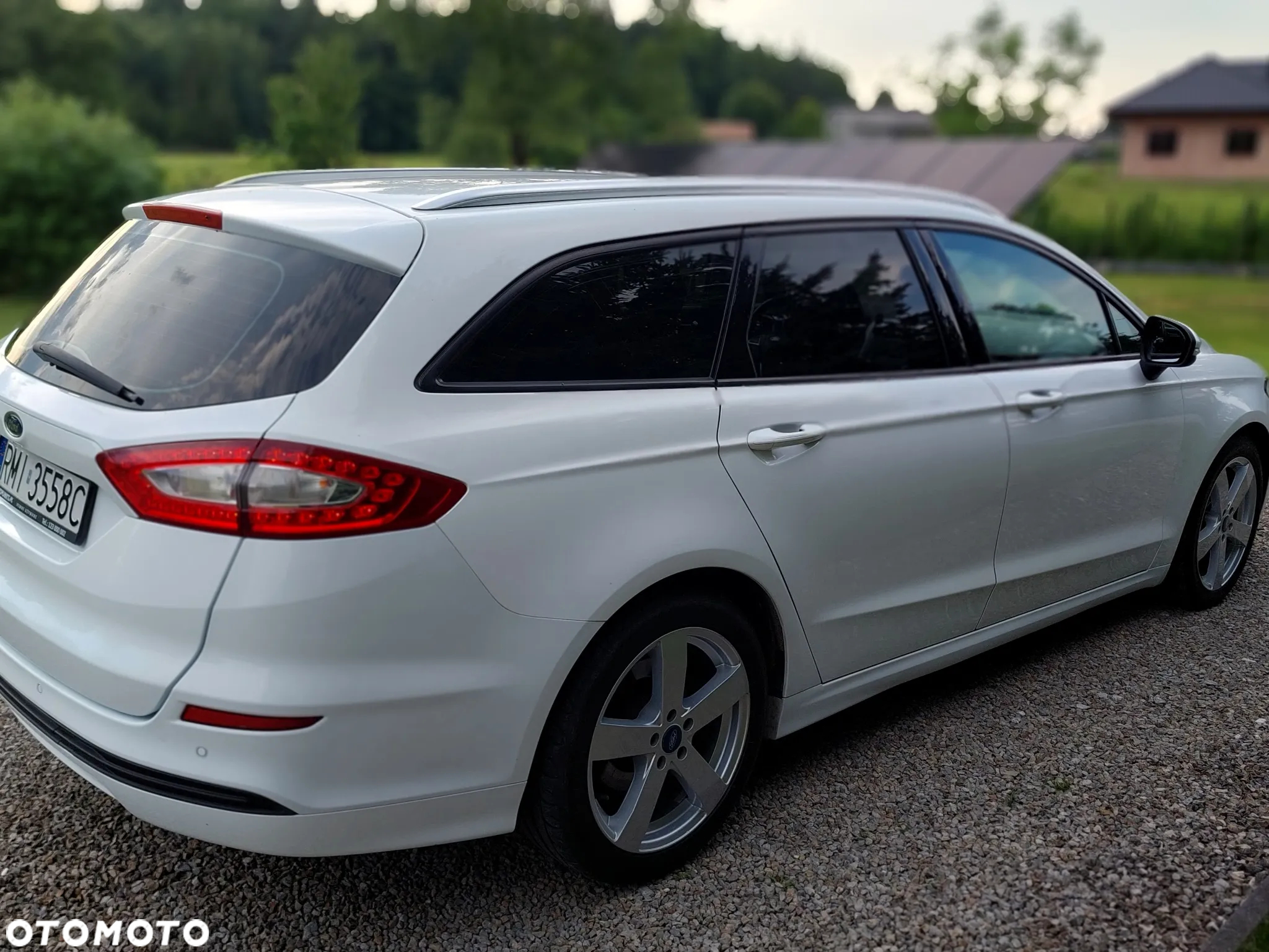 Ford Mondeo 2.0 TDCi Ambiente Plus - 9