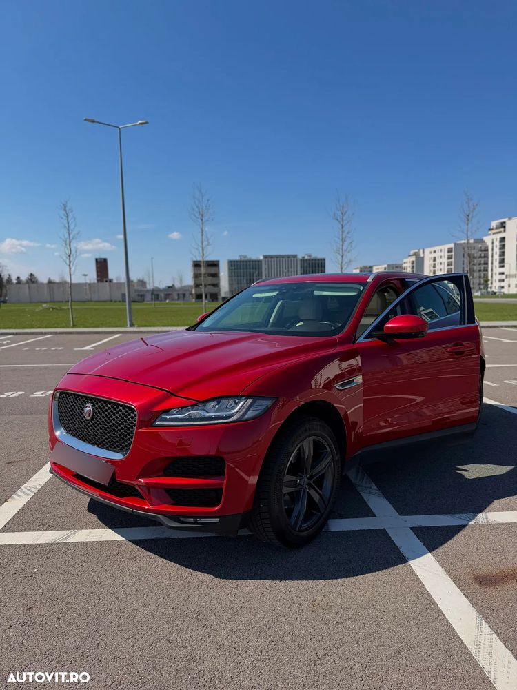 Jaguar F-Pace 25d AWD Pure - 5