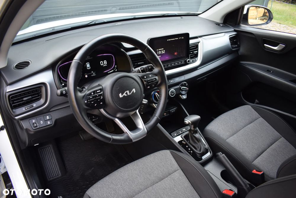 Kia Stonic - 25