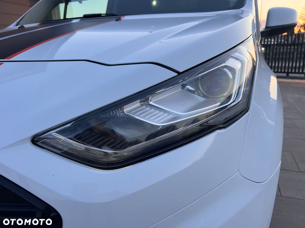 Ford Connect Sport - 35