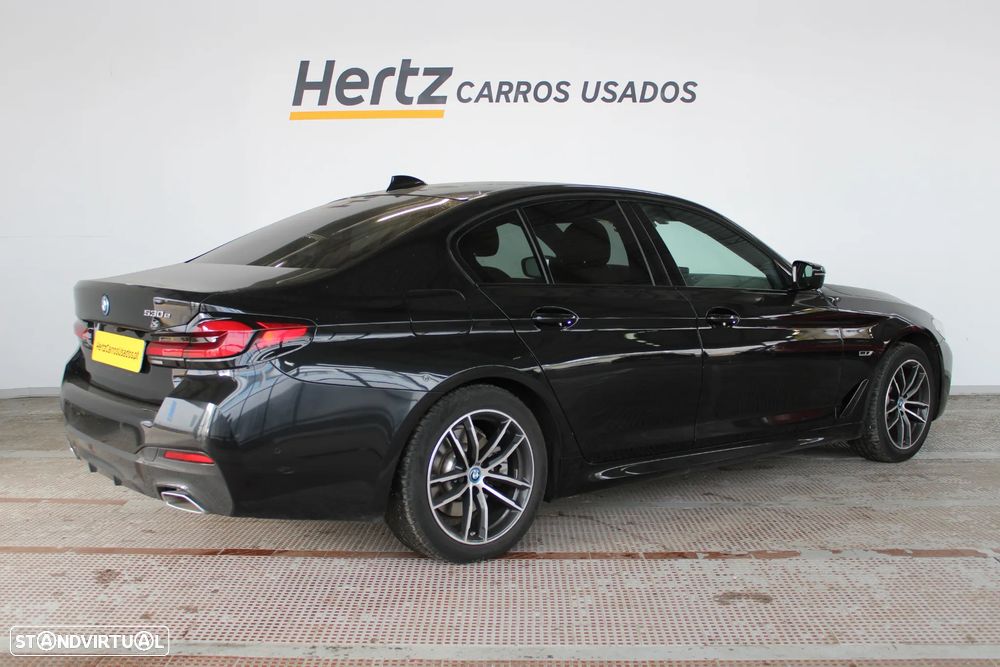 BMW 530 e Pack M - 4