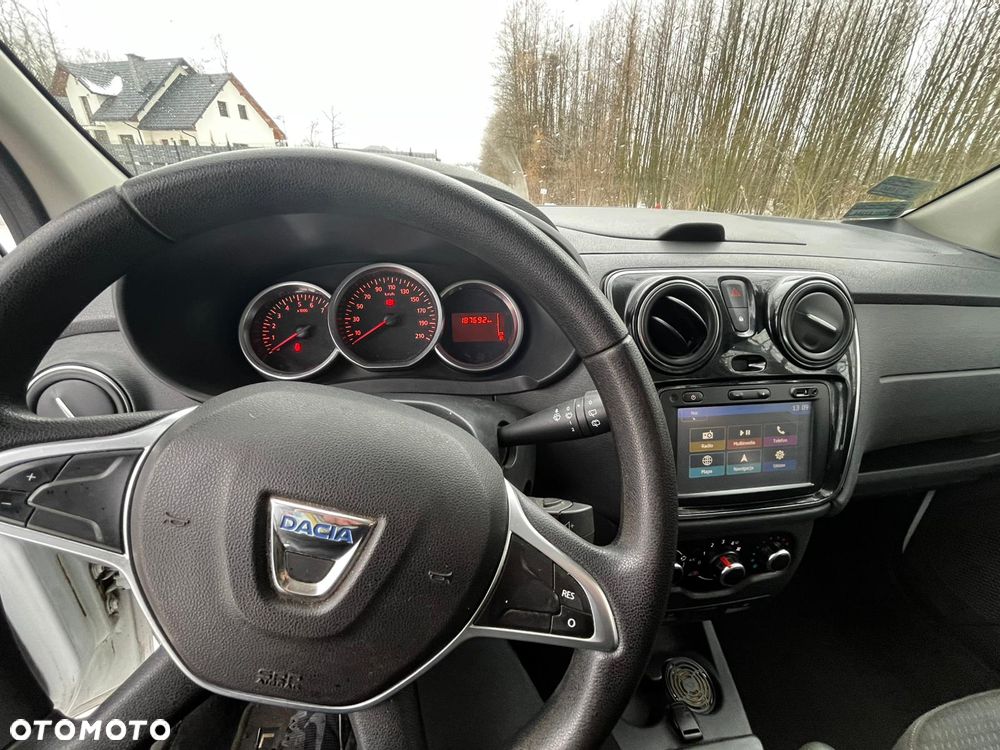 Dacia Lodgy 1.5 Blue dCi Laureate S&S - 4