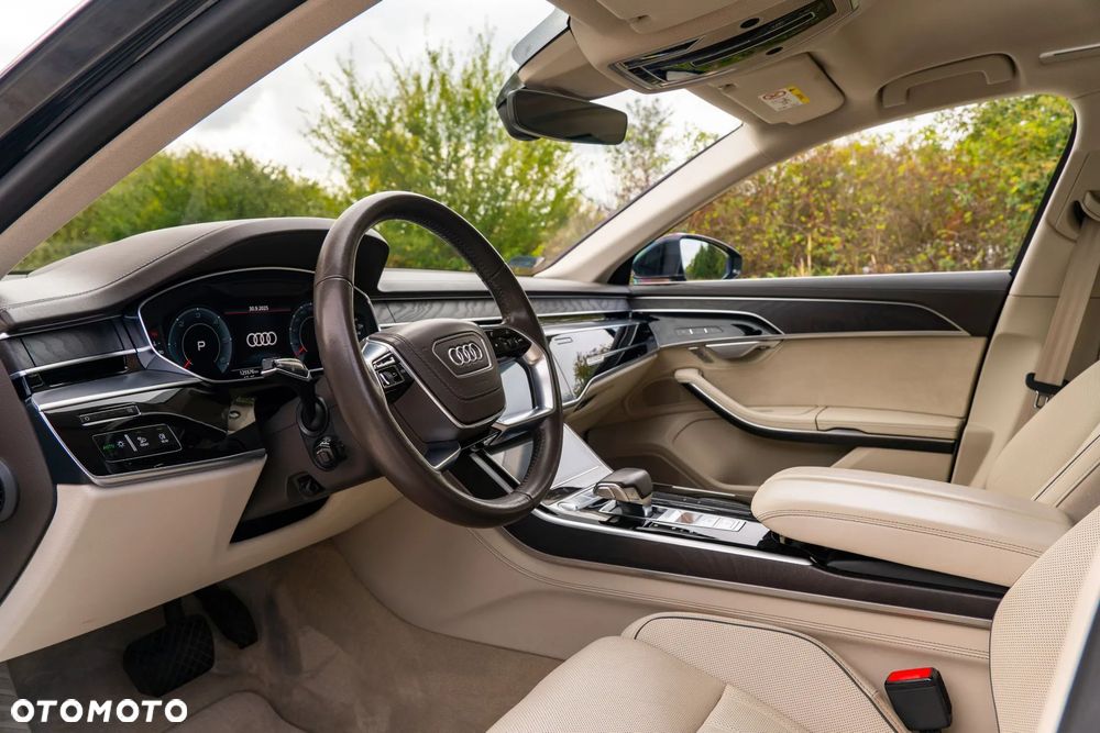 Audi A8 - 21
