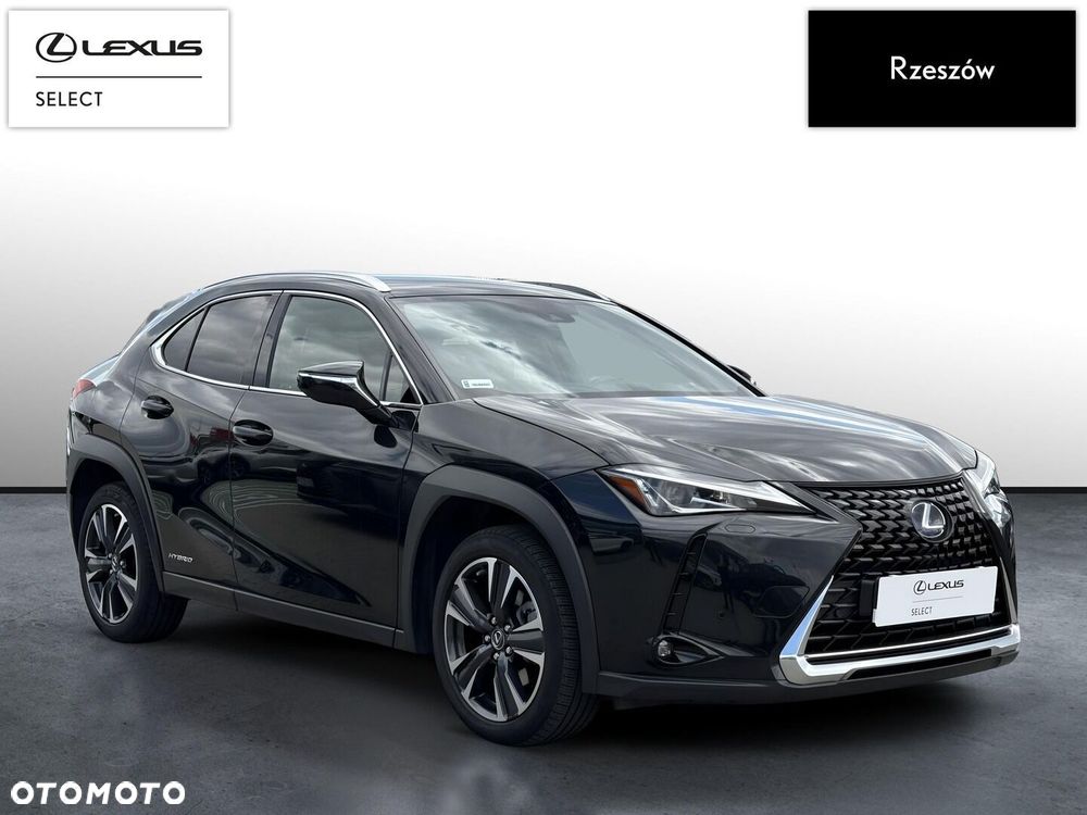 Lexus UX - 7