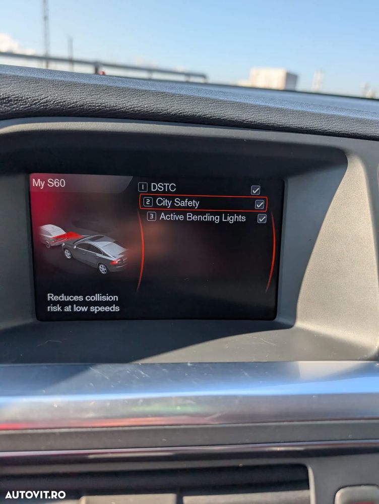 Volvo S60 D3 Start-Stop Momentum - 14