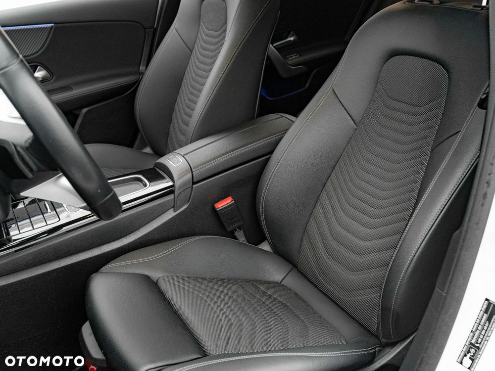 Mercedes-Benz Klasa A 200 d 8G-DCT Progressive - 11