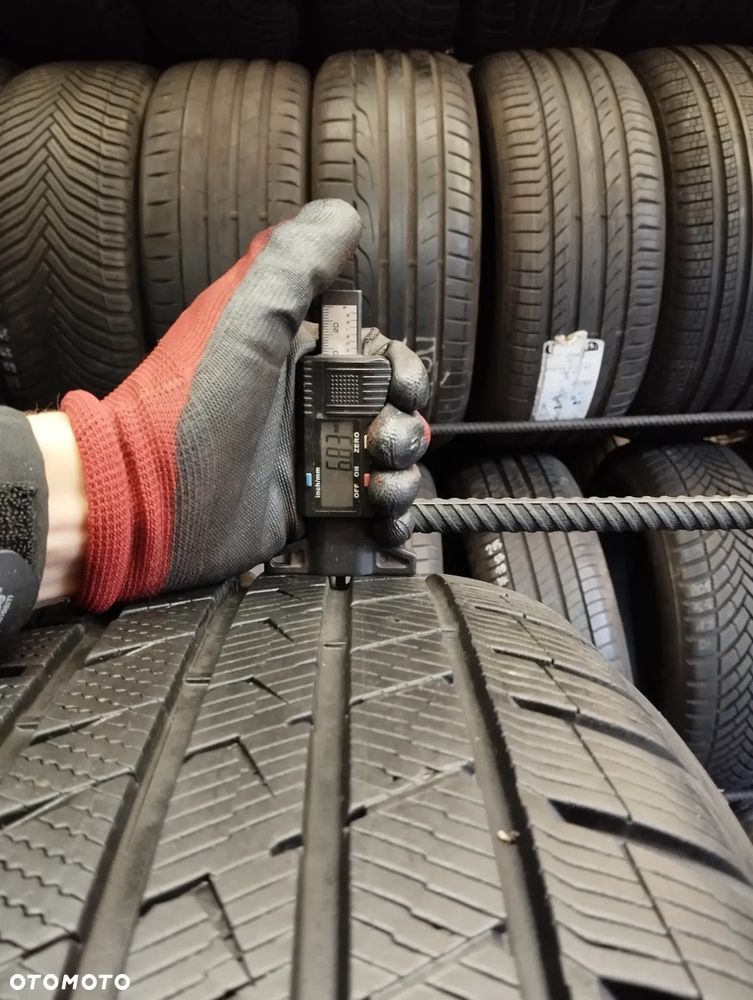 Vredestein Quatrac Pro 255 55 20 Całoroczne 2szt. - 4