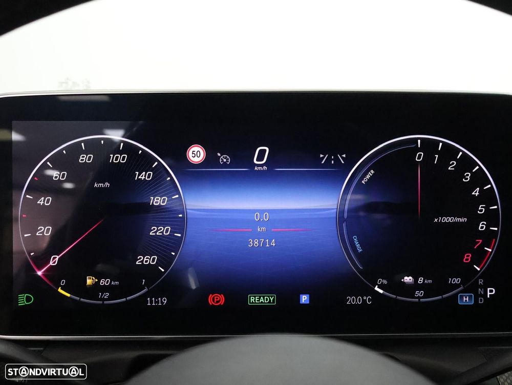 Mercedes-Benz C 300 e AMG Line - 19
