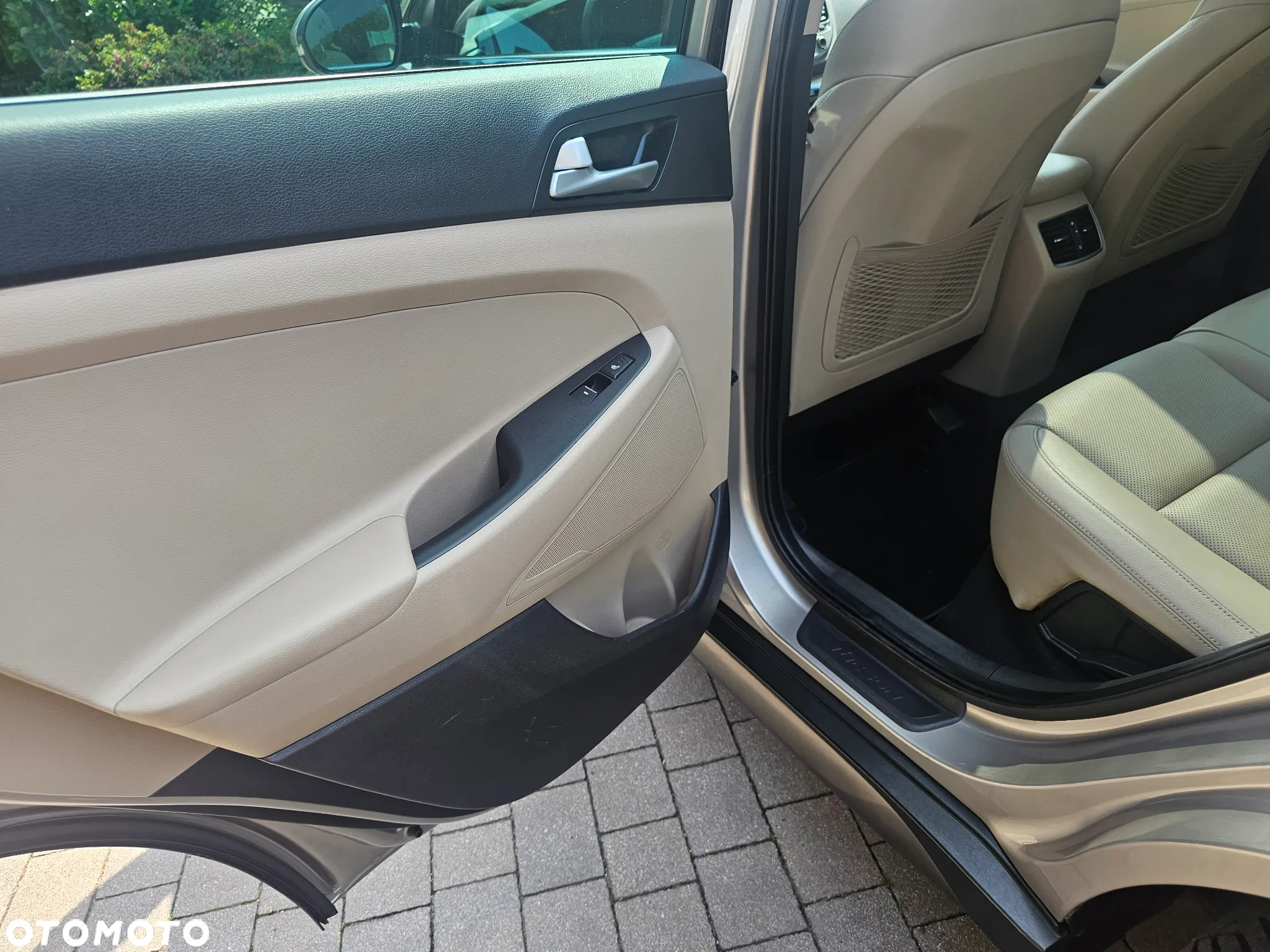 Hyundai Tucson 1.6 Turbo 4WD DCT Premium - 17