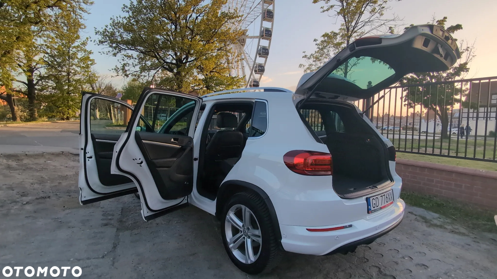Volkswagen Tiguan 1.4 TSI Sport&Style DSG - 12