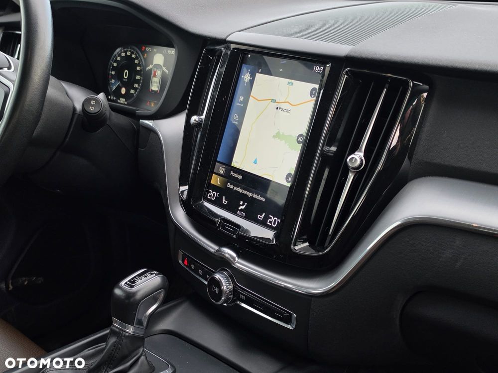 Volvo XC 60 D4 Geartronic Momentum - 21