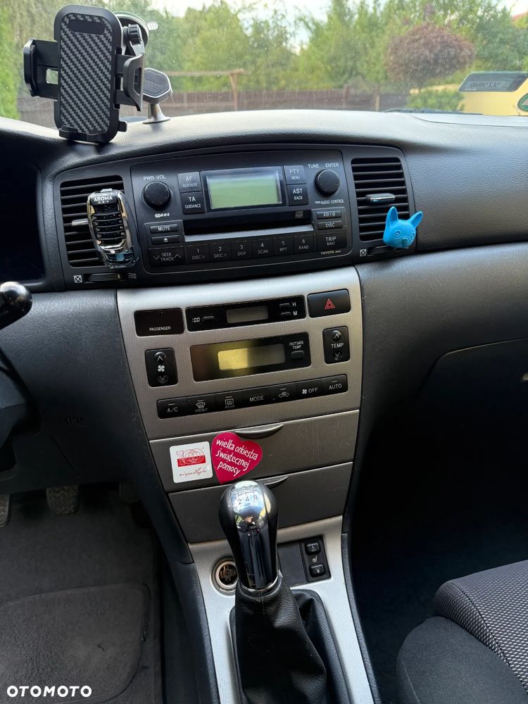 Toyota Corolla - 20