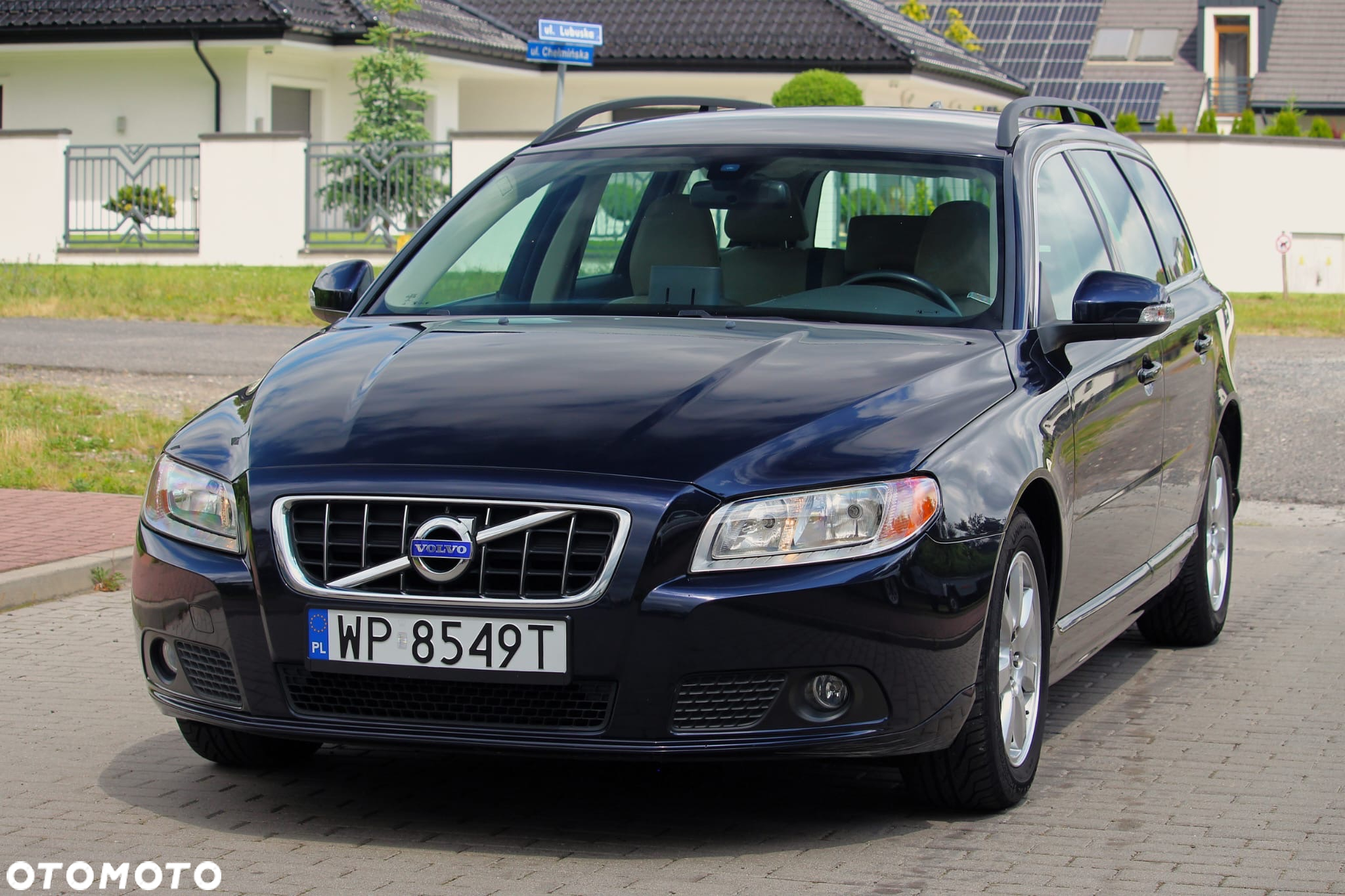 Volvo V70 1.6D DRIVe Momentum - 4