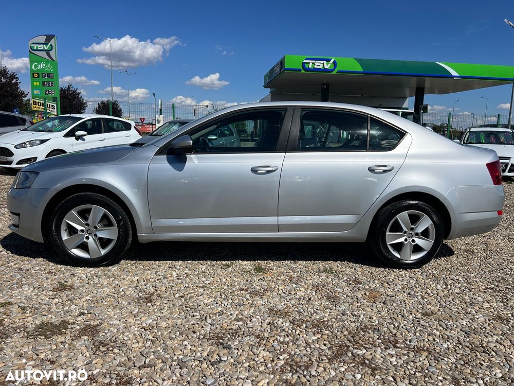 Skoda Octavia 1.2 TSI STYLE - 18