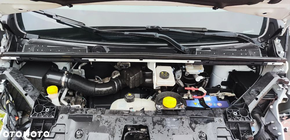 Renault Trafic - 11