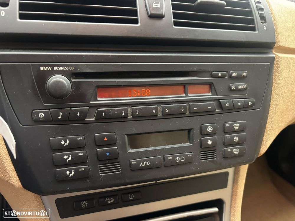 BMW X3 2.0 d - 9