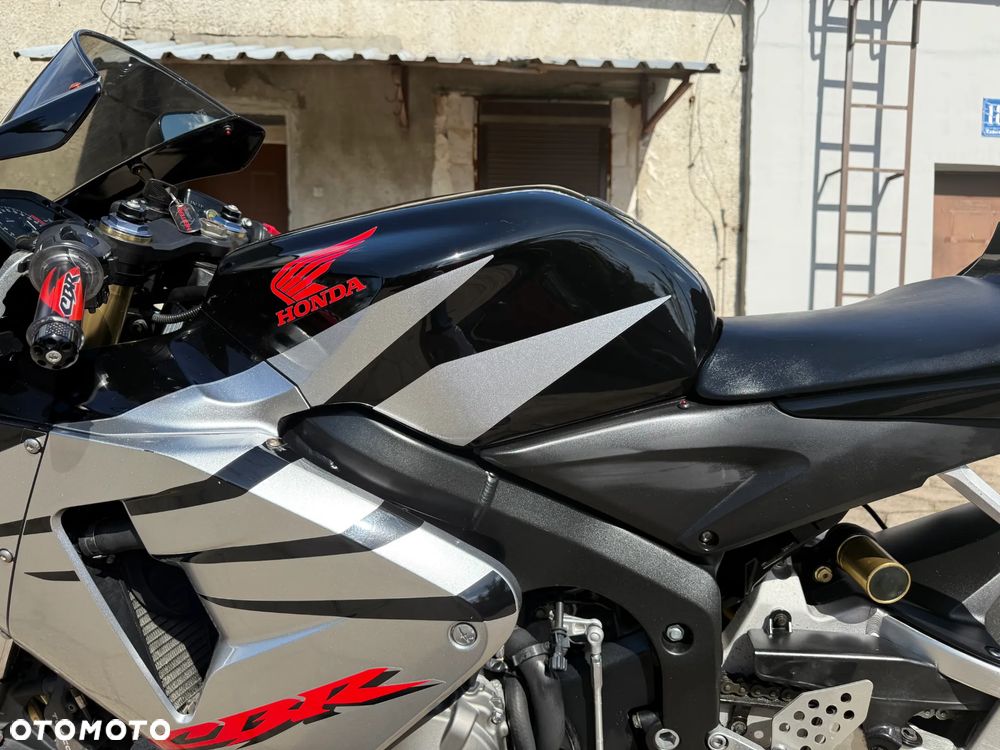 Honda CBR - 31