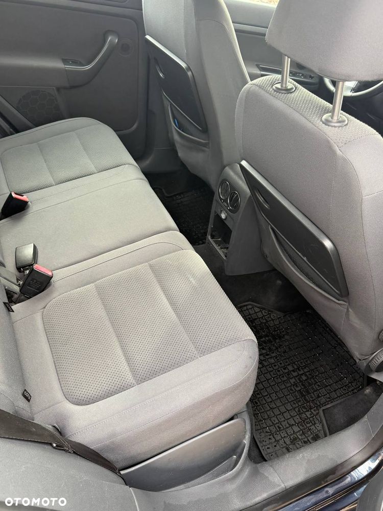 Volkswagen Golf Plus - 16