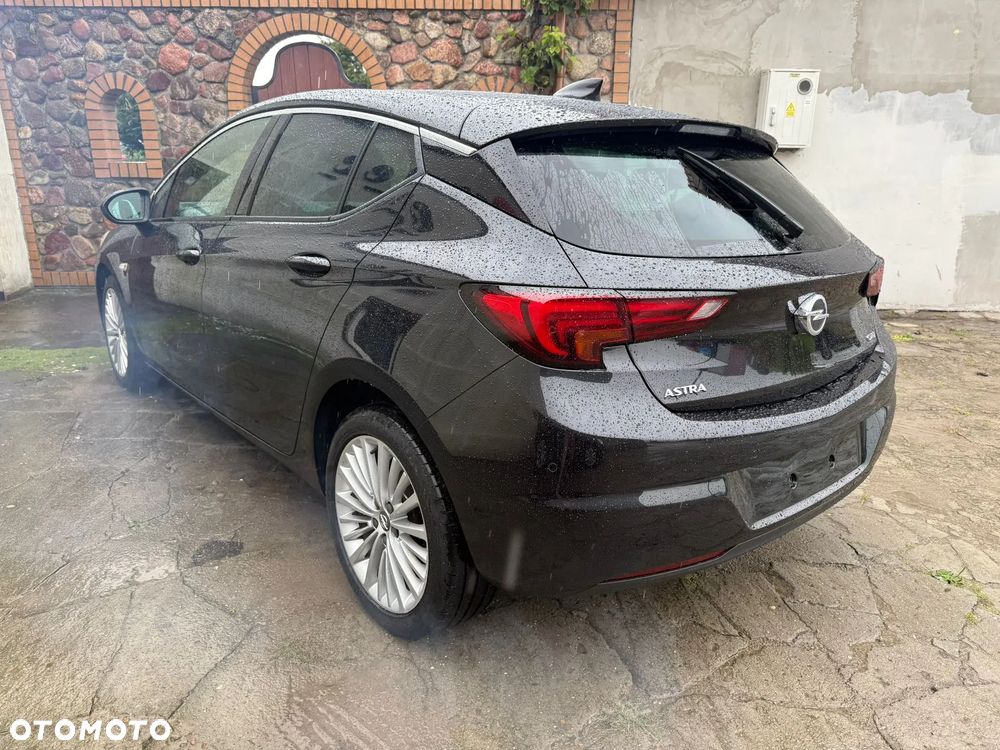 Opel Astra - 4