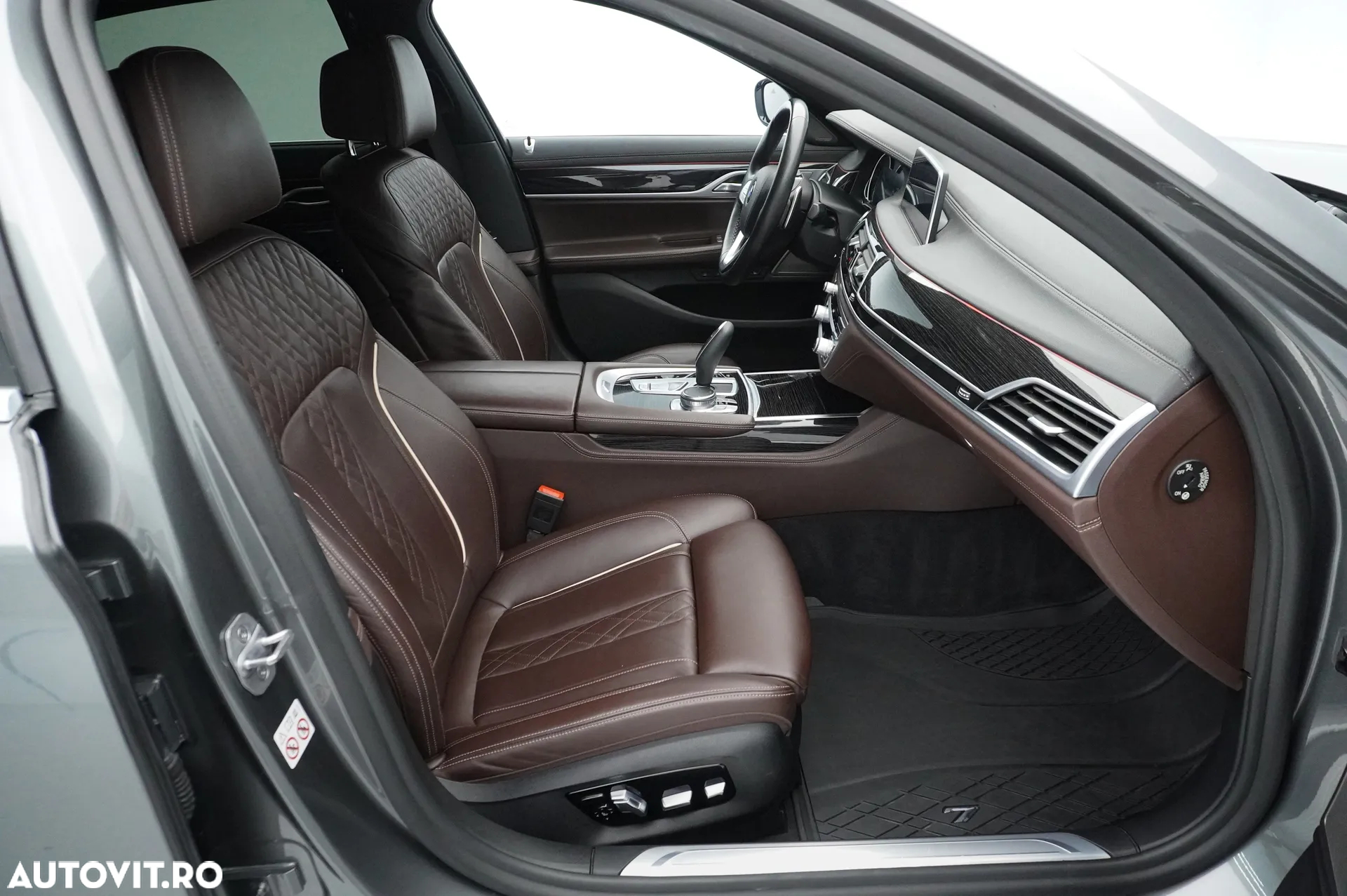 BMW Seria 7 730d xDrive - 14