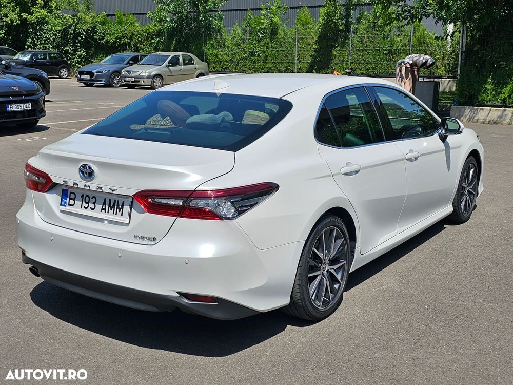 Toyota Camry 2.5 Hybrid Exclusive - 4
