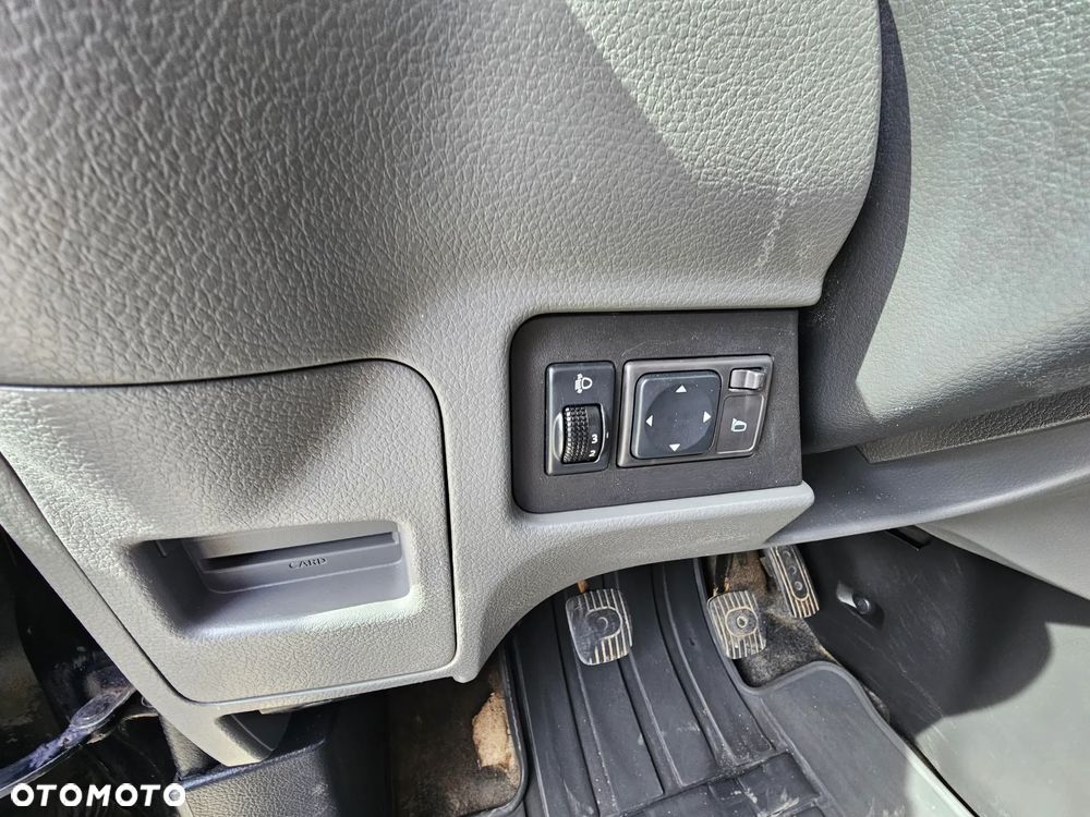 Nissan NV200 - 22