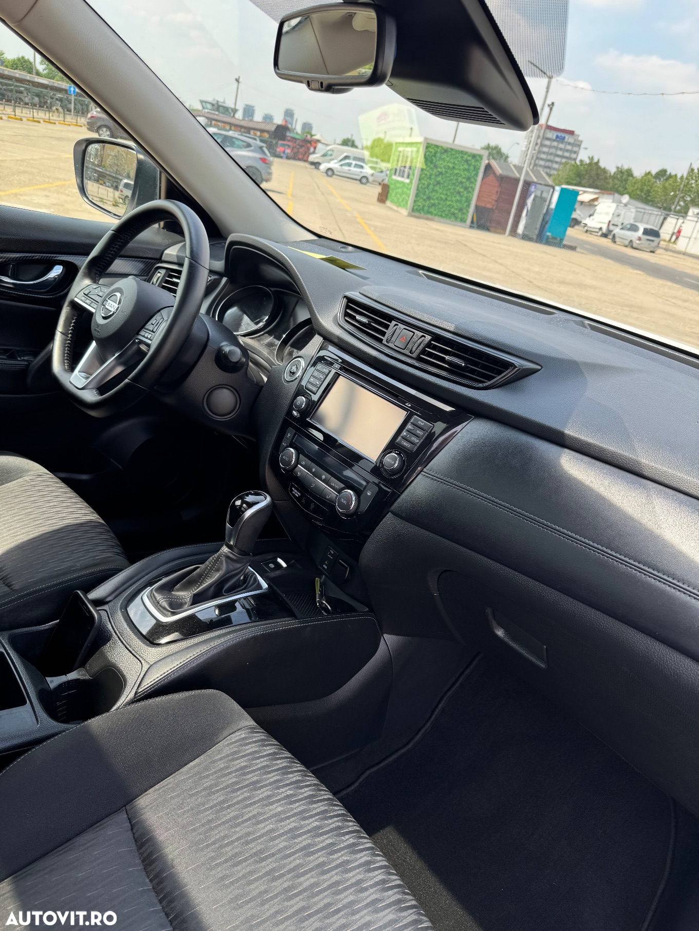 Nissan X-Trail 1.6 dCi Xtronic N-Connecta - 29
