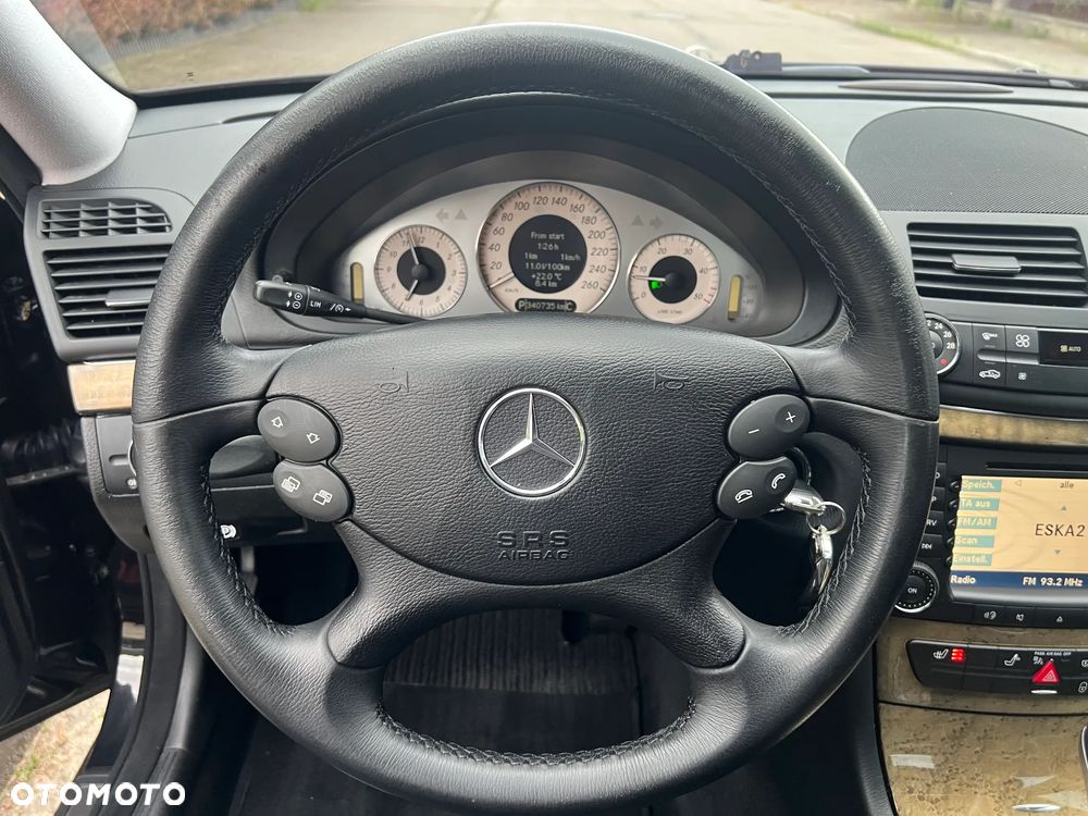 Mercedes-Benz Klasa E - 29