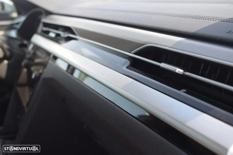 VW Arteon Shooting Brake 2.0 TDI Elegance DSG - 30