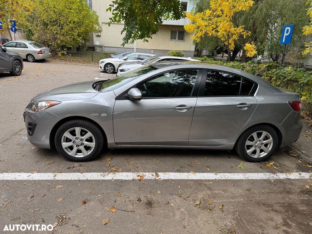 Mazda 3 - 4
