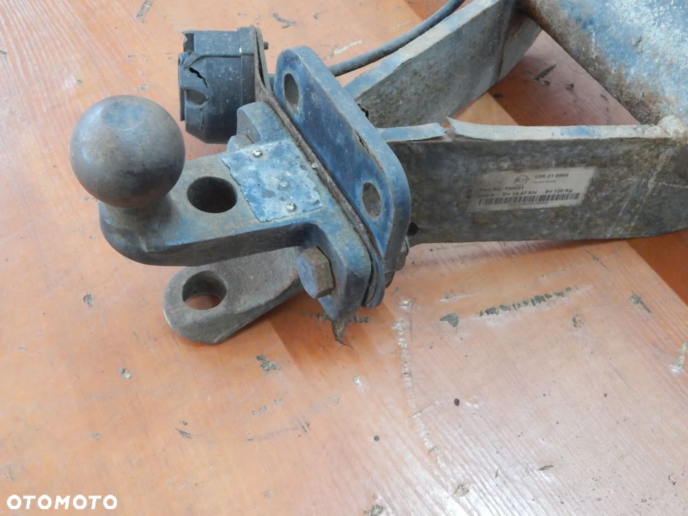 Hak holowniczy zaczep Nissan Navara D40 05-14 Łuków części - 5