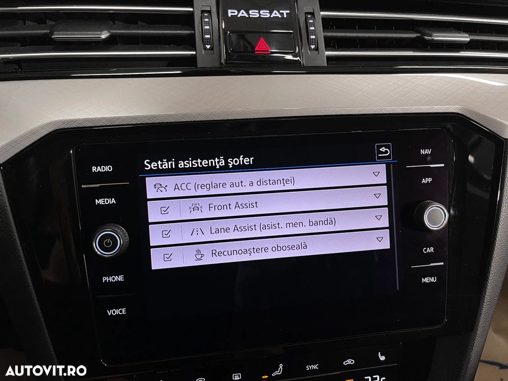 Volkswagen Passat 2.0 TDI DSG Comfortline - 15