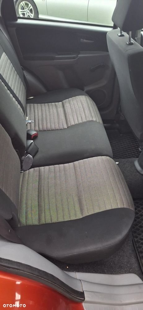 Suzuki SX4 - 15