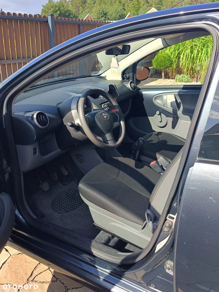 Toyota Aygo 1.0 VVT-i Sol - 8