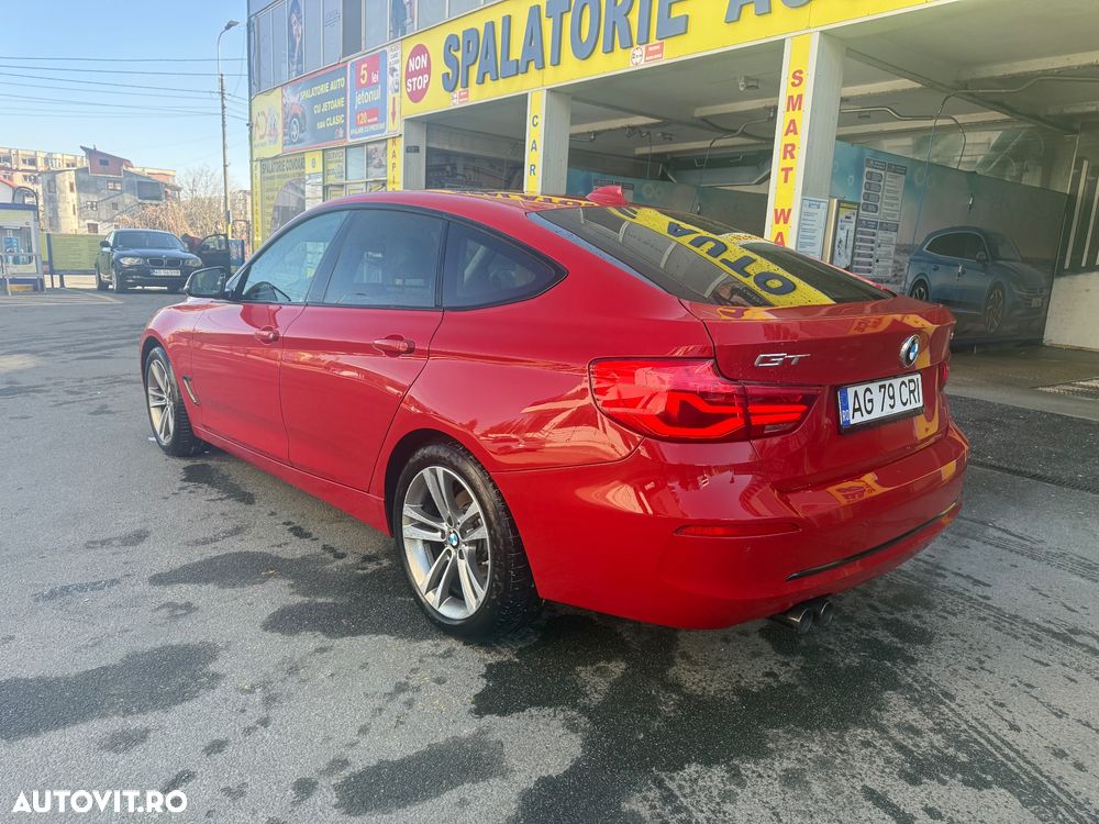 BMW Seria 3 325d Aut. Sport Line - 4