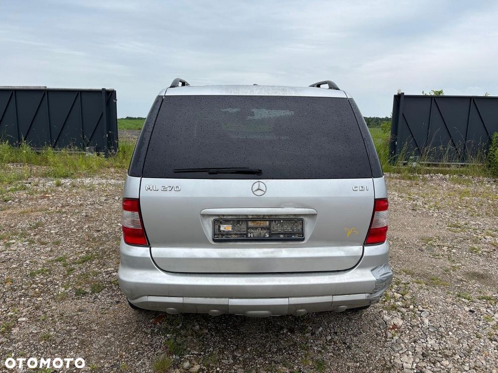 Mercedes-Benz ML - 6
