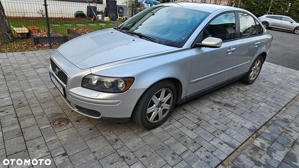 Volvo S40 2.4i - 4