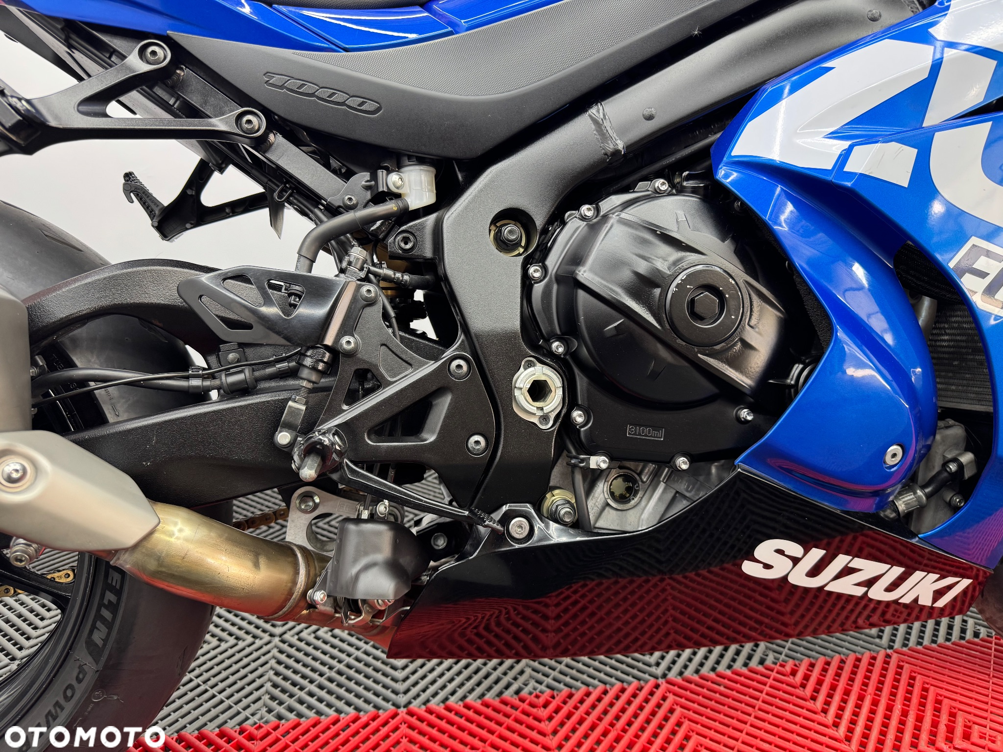 Suzuki GSX-R - 39