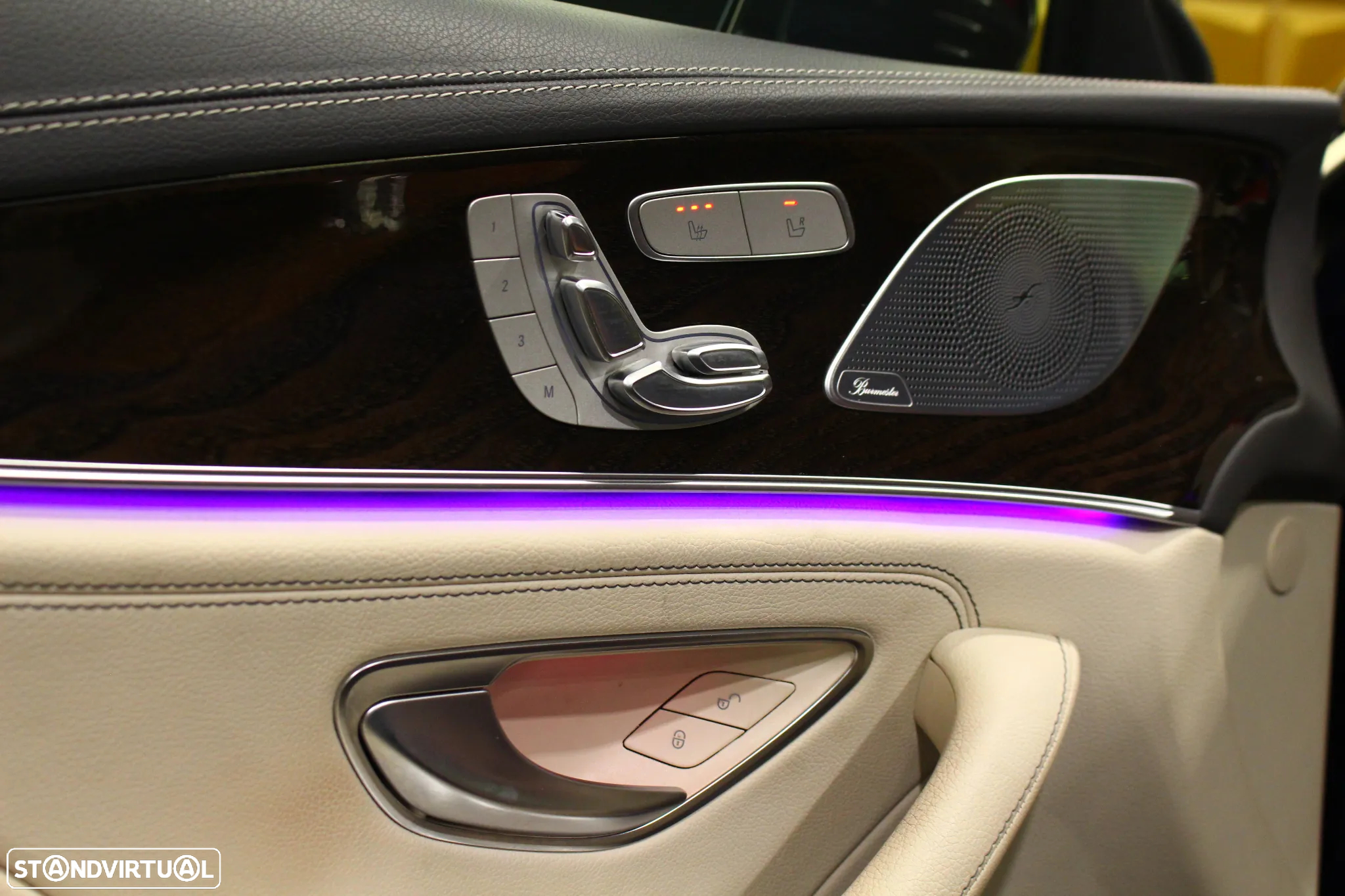 Mercedes-Benz CLS 300 d - 21