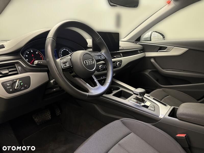 Audi A4 Limousine 35 TFSI mHEV S tronic - 10