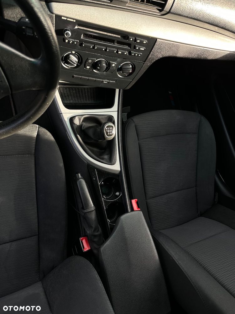 BMW Seria 1 116d - 17