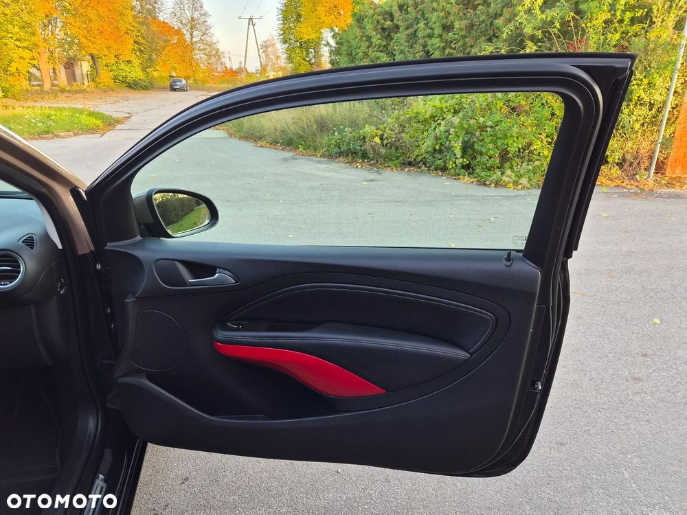 Opel Adam 1.4 Black Link - 27