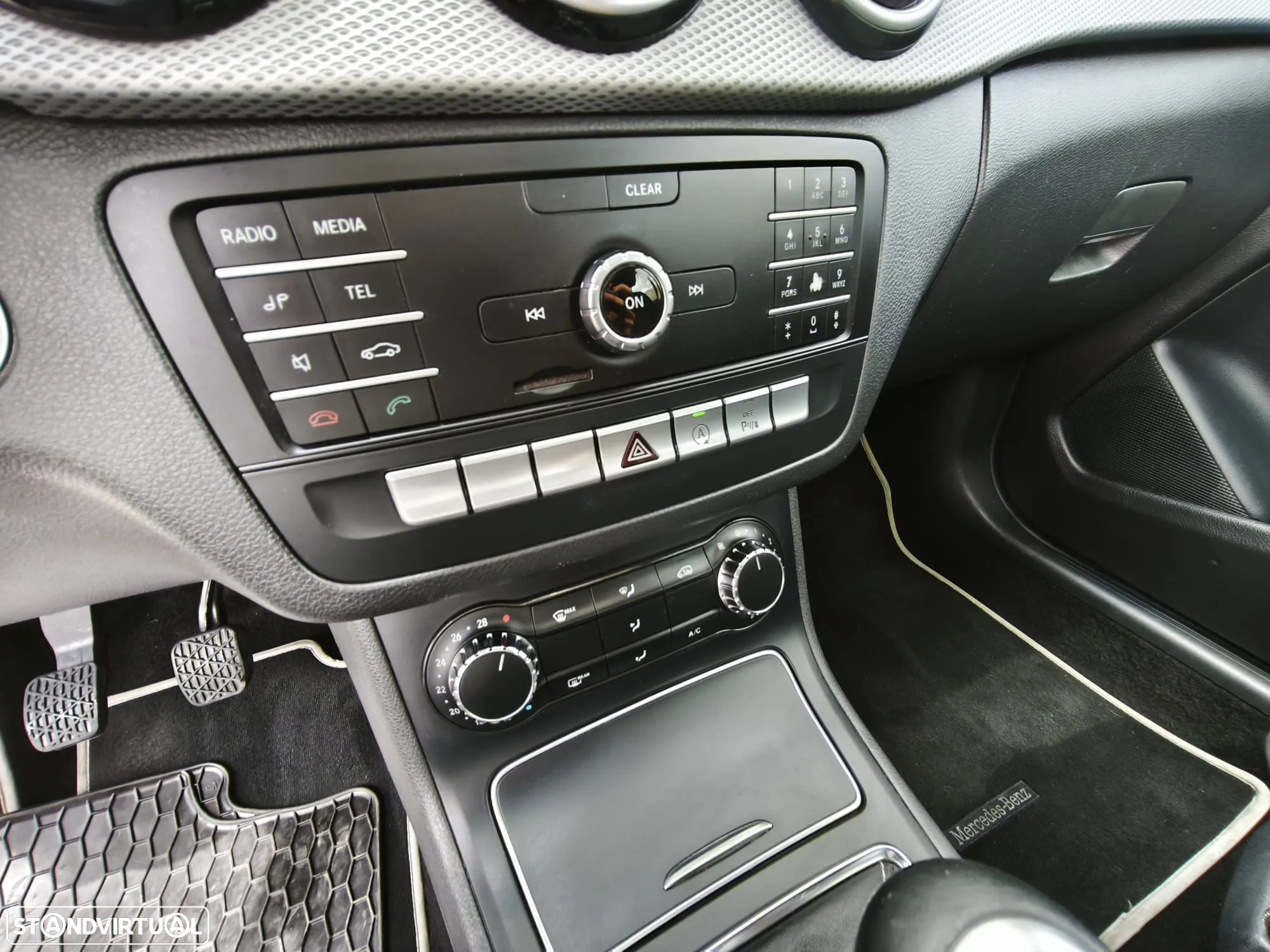 Mercedes-Benz B 200 d Urban - 10