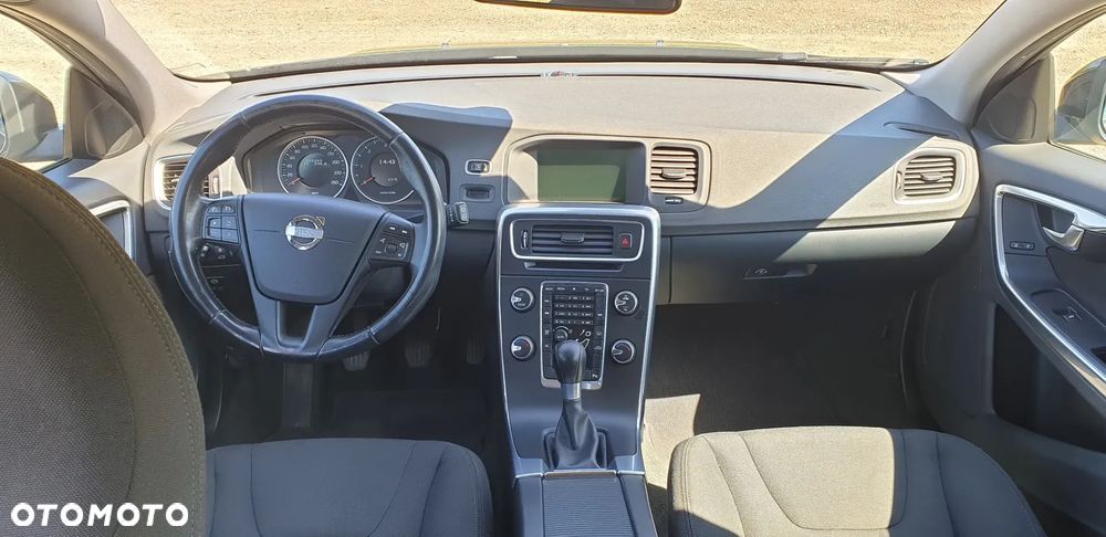 Volvo V60 D2 - 13