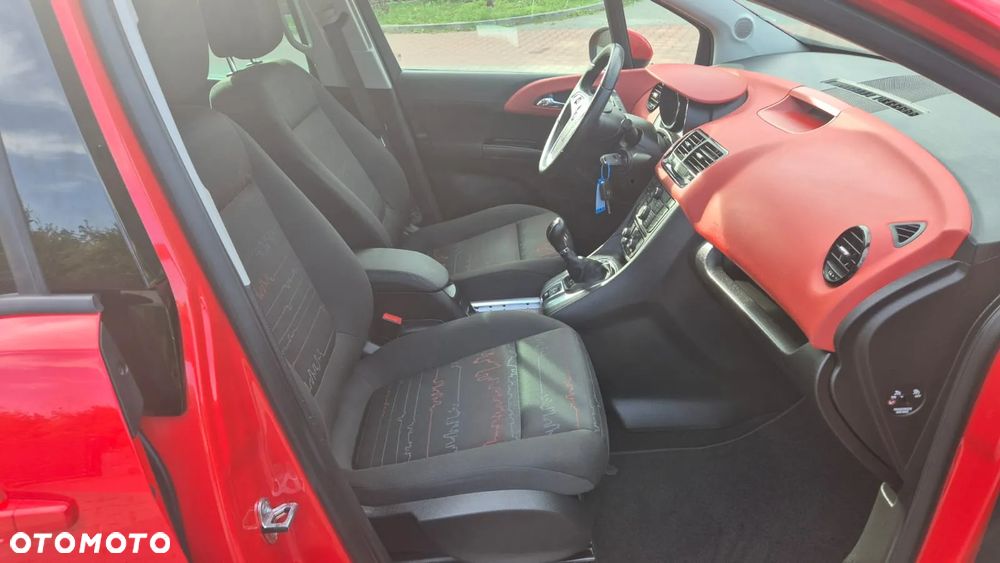 Opel Meriva ver-1-4-t-design-edition - 13