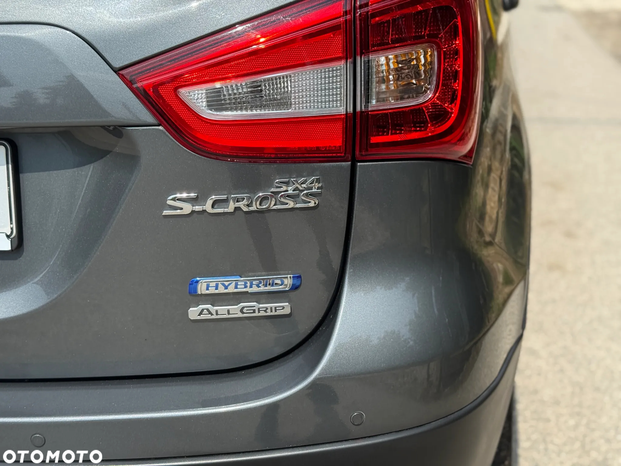 Suzuki SX4 S-Cross 1.4 T Premium 4WD - 40