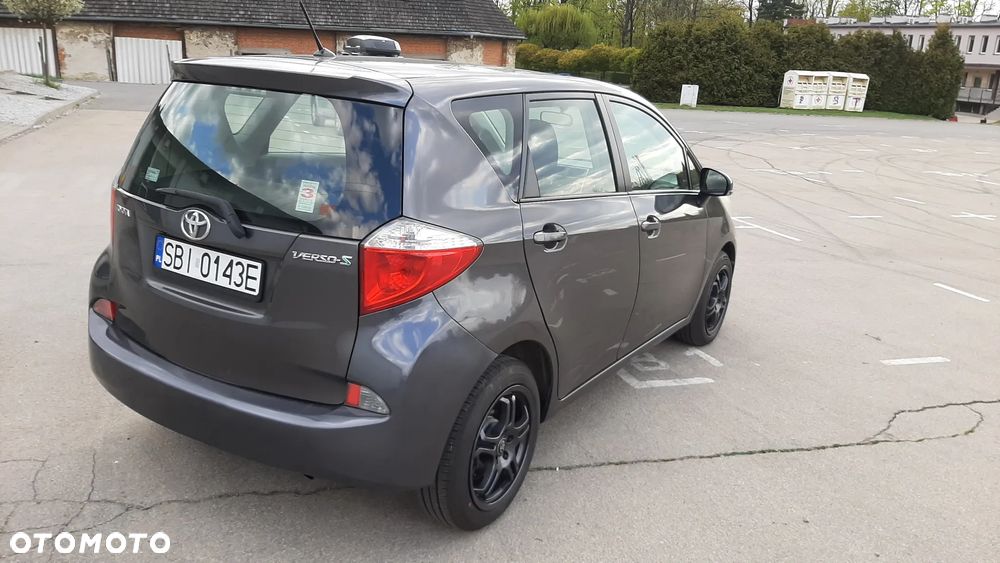 Toyota Verso S 1.4 D-4D Active - 6