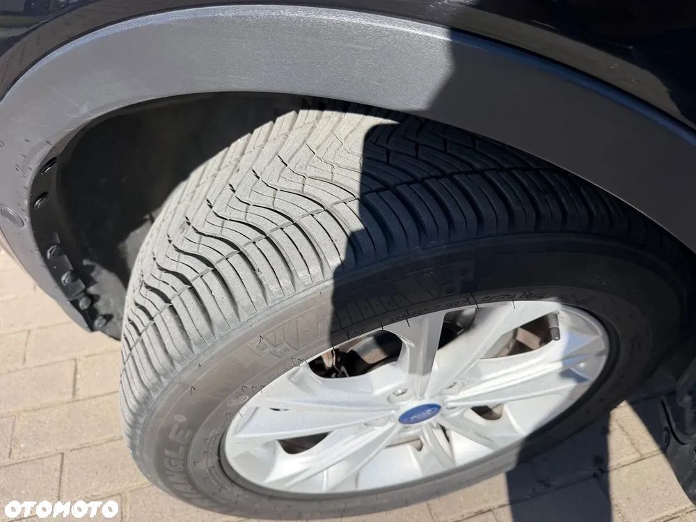 Ford Kuga 2.0 TDCi 4x2 Titanium - 18